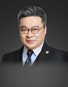 董关鹏