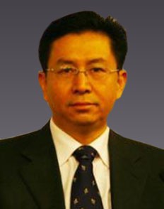 何茂春